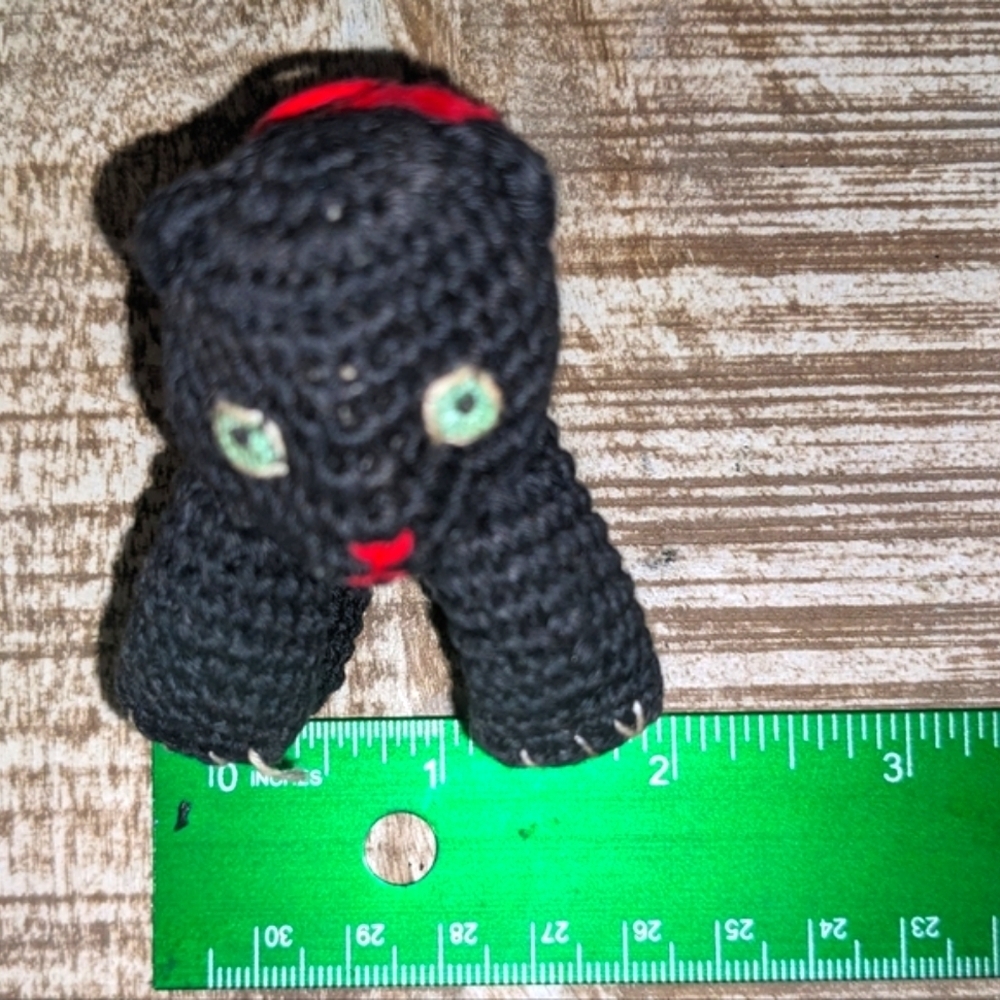 Crocheted Vintage Animals Circa 1970's Handmade Cats, Pig, Rabbit & Bear 6pc Set - Picture 8 of 16